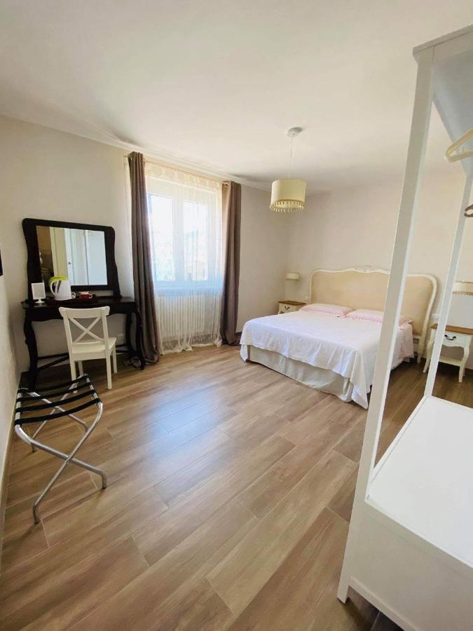 Santa Lucia B&B Gaeta Ngoại thất bức ảnh