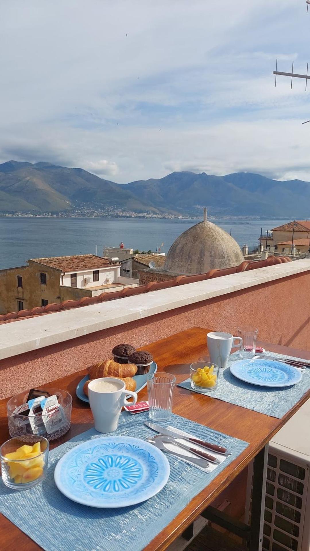 Santa Lucia B&B Gaeta Ngoại thất bức ảnh