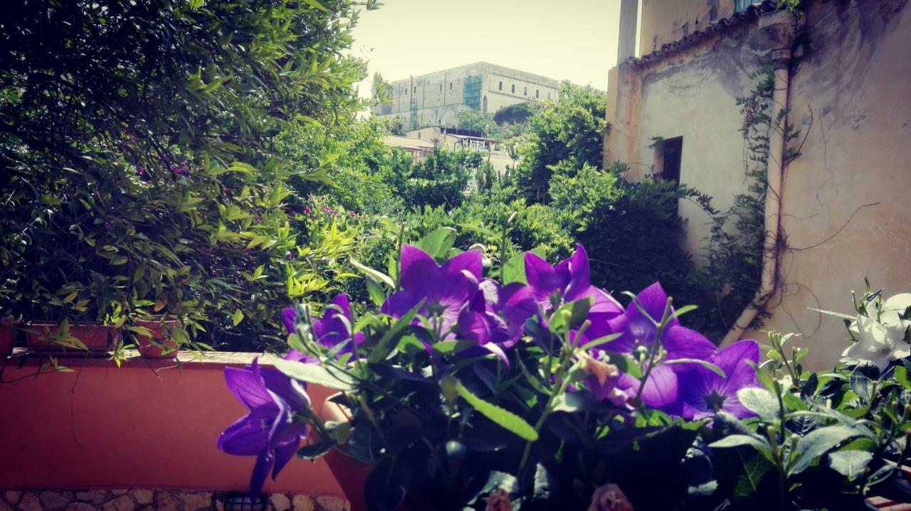 Santa Lucia B&B Gaeta Ngoại thất bức ảnh