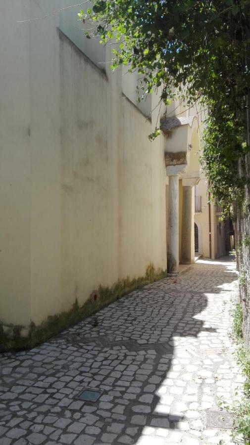 Santa Lucia B&B Gaeta Ngoại thất bức ảnh